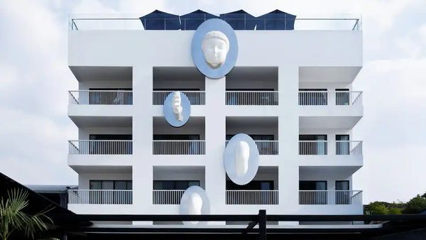 The StandardX Bangkok Phra Arthit — Property