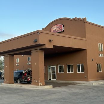 The Sunset Inn Alamosa Colorado — Property