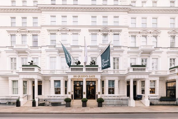The Trafalgar St James — Property