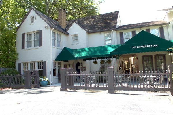 The University Inn at Emory — Property