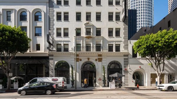 The Wayfarer Downtown LA Los Angeles California — Property