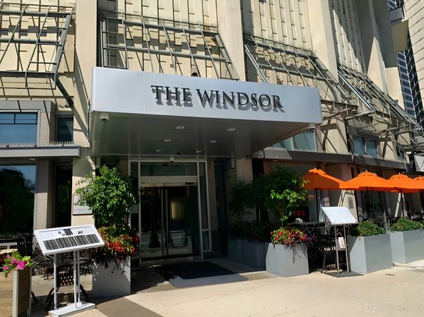 The Windsor Suites Philadelphia Pennsylvania — Property