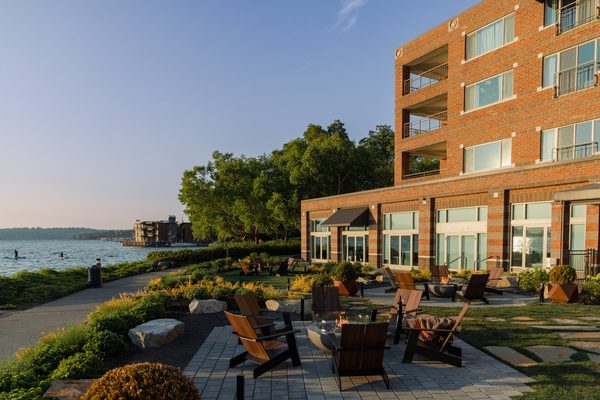 The Woodmark Hotel Still Spa on Lake Washington — Property