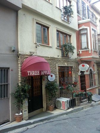 Three Apples Taksim Suites Istanbul — Property