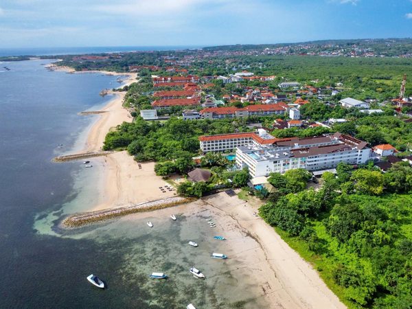 Tijili Hotel Benoa — Property