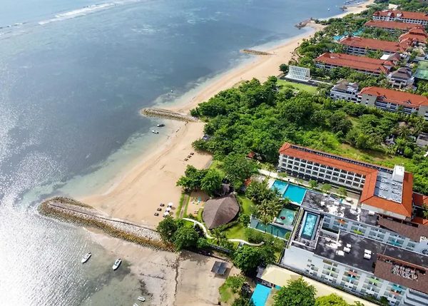 Tijili Hotel Benoa — Property