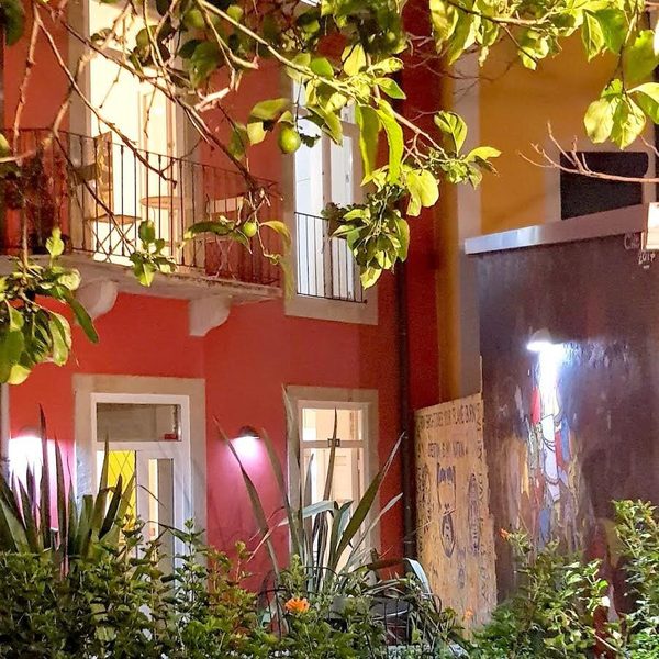 Tings Lisbon — Property