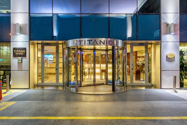 Titanic Port Bakirkoy Istanbul — Property