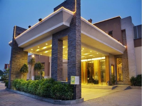 Tivoli Garden Resort — Property