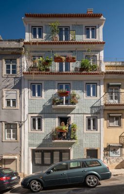 ToctoctocLisboa — Property