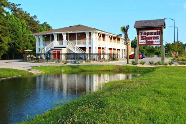 Topsail Shores Inn — Property
