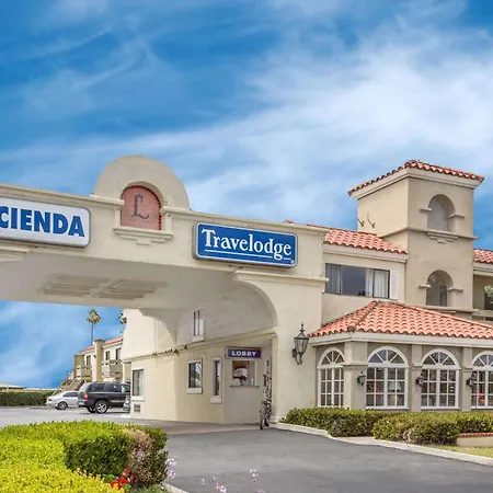 Travelodge by Wyndham Costa Mesa Newport Beach Hacienda — Property