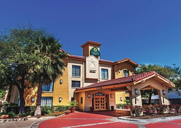 Travelodge by Wyndham Houston Cy Fair — Property