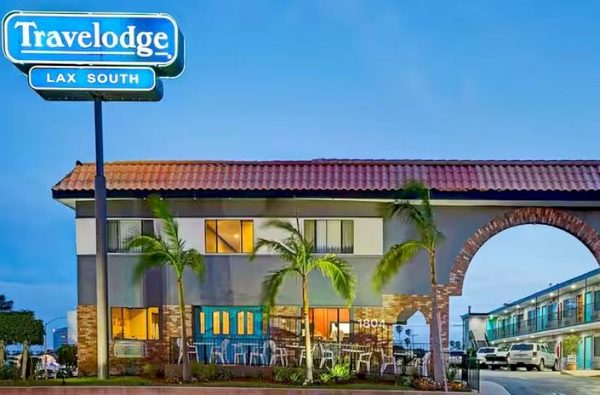 Travelodge by Wyndham Lax — Property