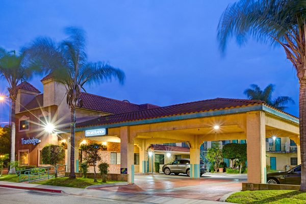 Travelodge by Wyndham Lynwood — Property