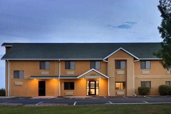 Travelodge by Wyndham Marysville — Property