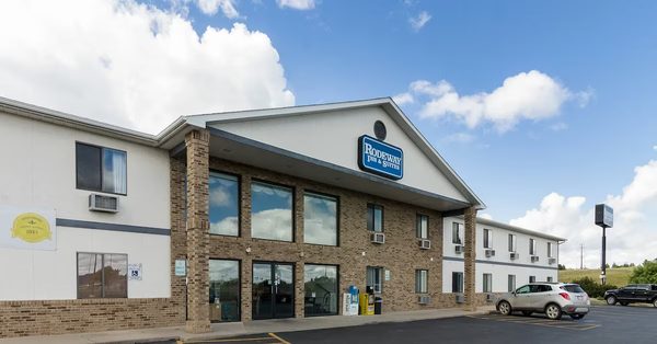 Travelodge by Wyndham Spearfish — Property