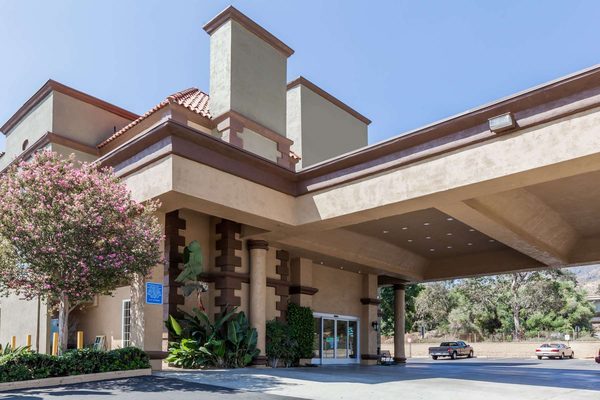 Travelodge by Wyndham Sylmar CA Los Angeles California — Property
