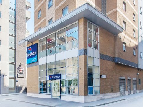 Travelodge London Bermondsey — Property