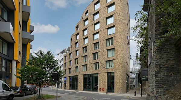 Travelodge London Bermondsey — Property