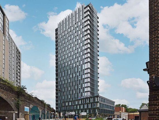 Travelodge London Central Elephant And Castle — Property
