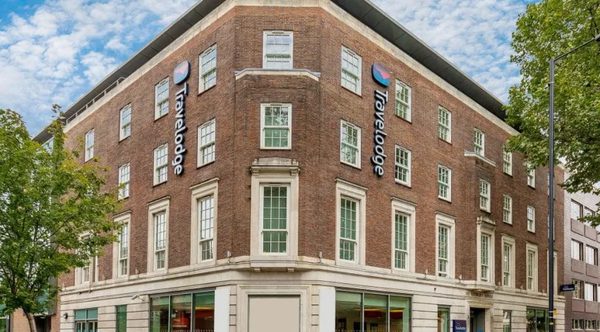 Travelodge London Central Waterloo — Property
