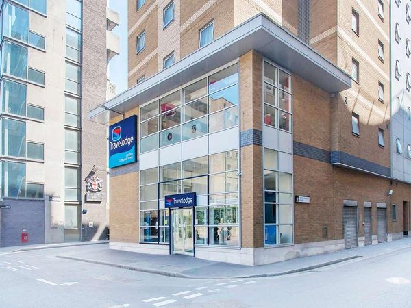 Travelodge London City Hotel London England — Property
