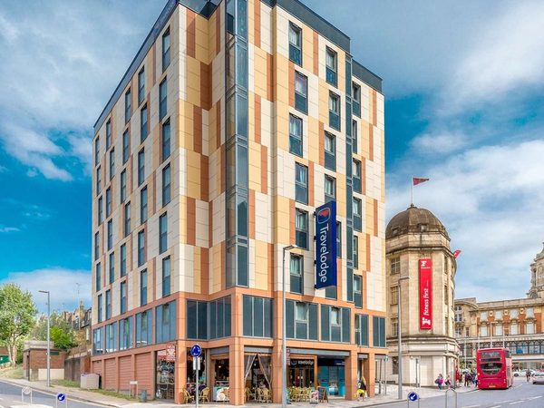Travelodge London Clapham Junction Hotel — Property