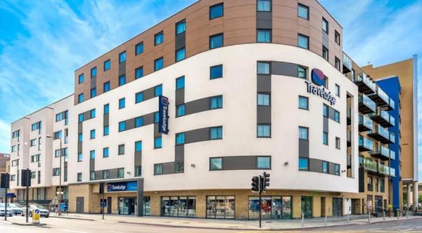 Travelodge London Greenwich — Property