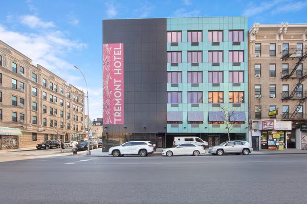 Tremont Hotel Bronx New York City New York — Property