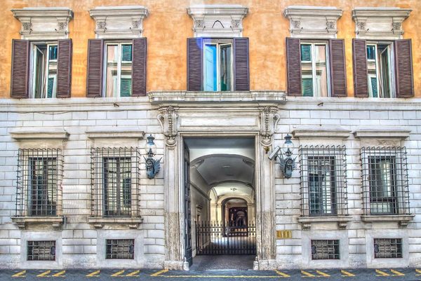Trevi Rome Suite — Property