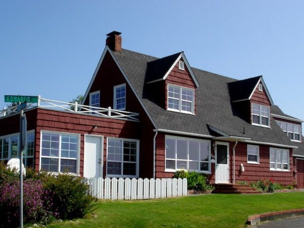 Trinidad Bay Bed and Breakfast Hotel — Property