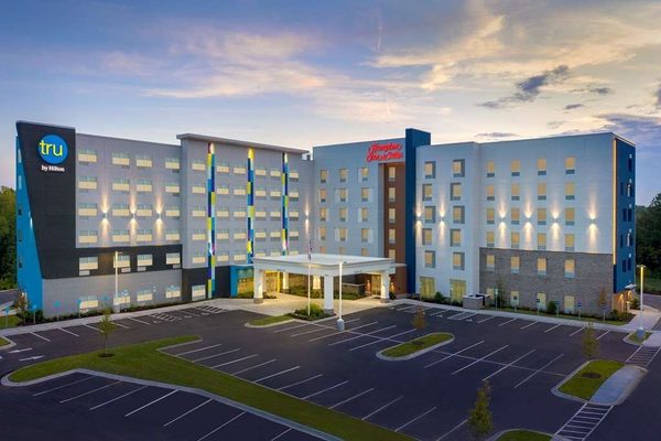 Tru By Hilton Charlotte Airport Lake Pointe — Property