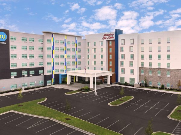 Tru By Hilton Charlotte Airport Lake Pointe — Property