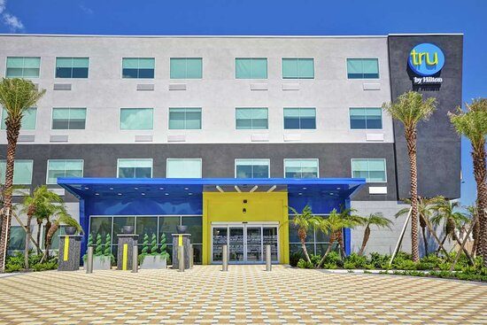 Tru by Hilton Corpus Christi South Padre Island Dr — Property