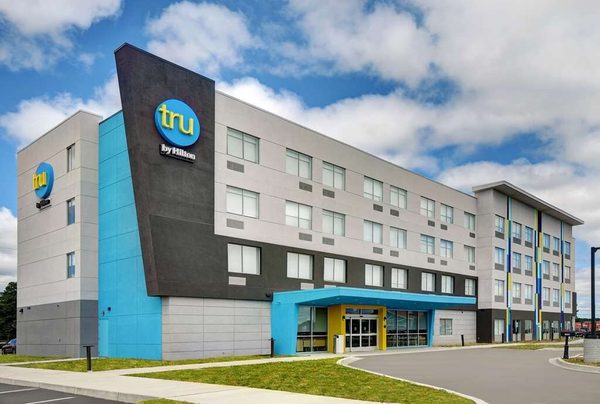 Tru by Hilton Gaylord — Property
