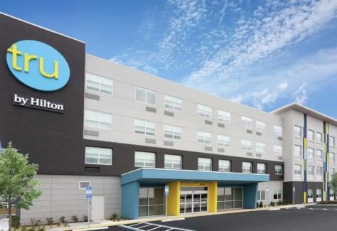 Tru by Hilton Leland Wilmington Leland North Carolina — Property
