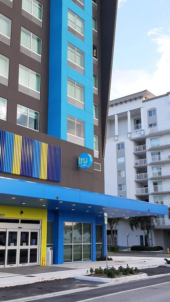Tru by Hilton Miami West Brickell Miami Florida — Property