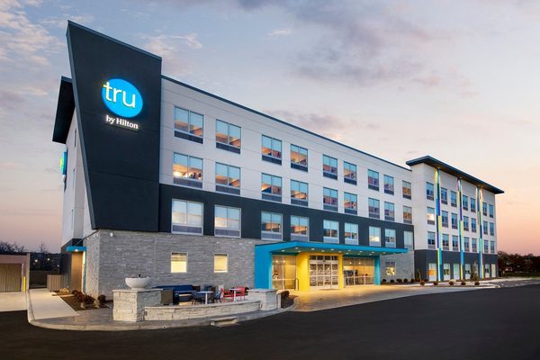 Tru by Hilton Sharonville Cincinnati — Property