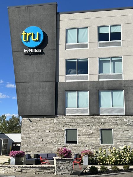 Tru by Hilton Sharonville Cincinnati — Property