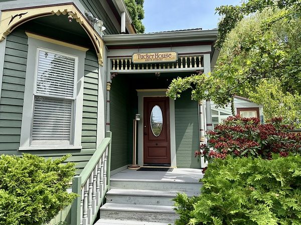 Tucker House Inn — Property
