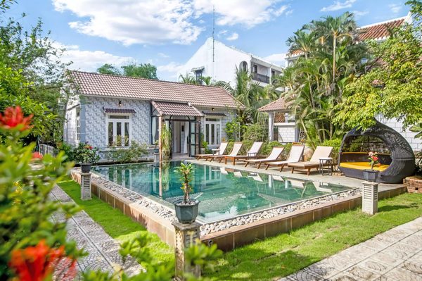 Tue Tam Garden Villa — Property