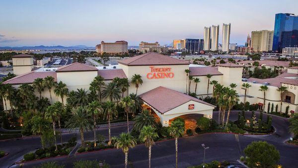 Tuscany Suites Casino Las Vegas Nevada — Property