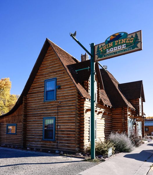 Twin Pines Lodge And Cabins — Property