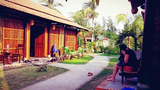 Under The Coconut Tree — Property