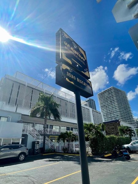 Up Midtown Miami Florida — Property
