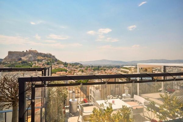 Urban Frame Hotel — Property