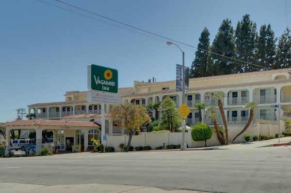 Vagabond Inn San Pedro — Property