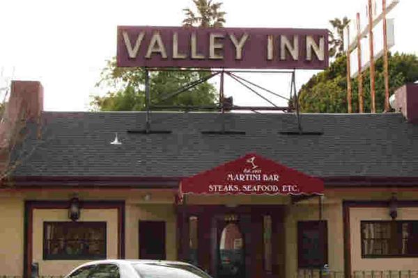 Valley Inn Los Angeles California — Property