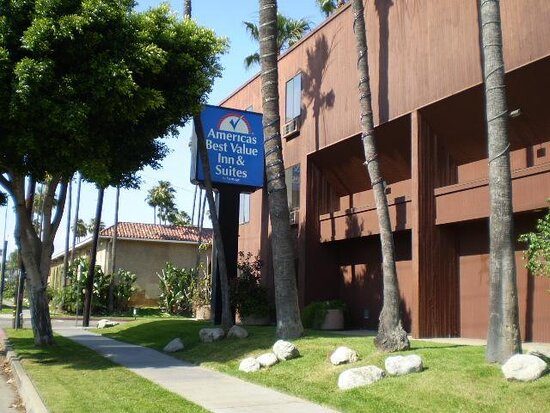 Value Inn Los Angeles California — Property